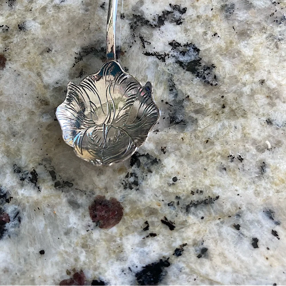 Antique Japanese Sterling Silver Demitasse Spoons, Set of 6 - Picture 13 of 16